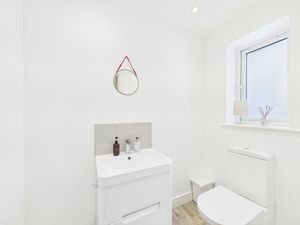 Cloakroom- click for photo gallery